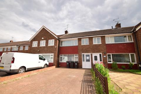 3 bedroom terraced house to rent, Beaumont Drive Northfleet DA11