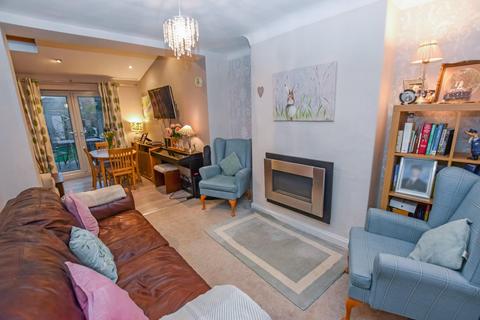 3 bedroom semi-detached house for sale, Crofton Avenue, Timperley, Altrincham, Greater Manchester, WA15