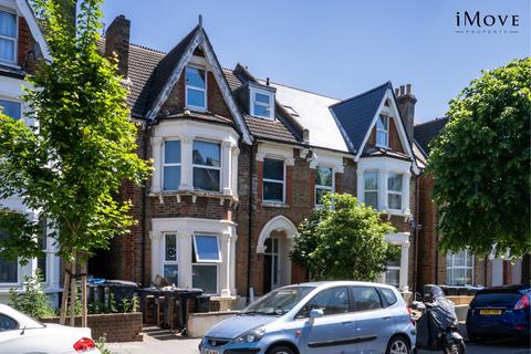 2 bedroom flat for sale, Oliver Avenue, London SE25
