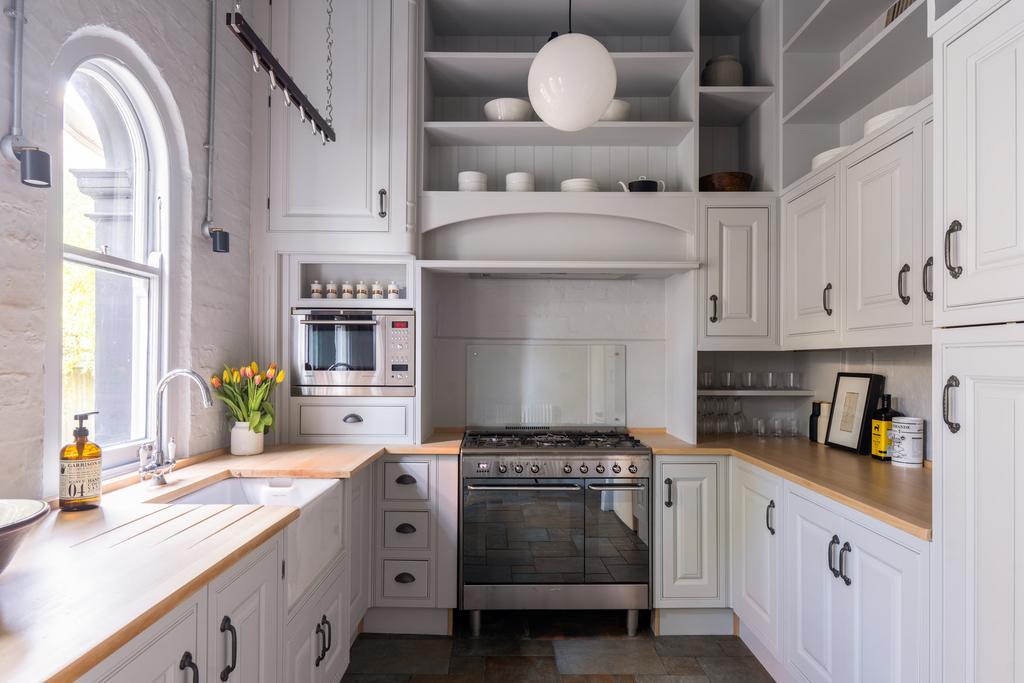 284901 - Hilton Lodge Union Road High Res-15.jpg