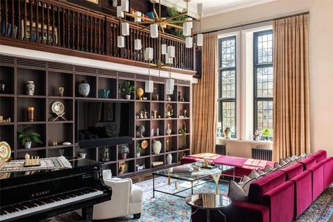 undefined, Kidderpore Avenue, Hampstead, London, NW3