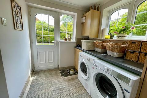 9 Thornage Close, Luton, LU2 7AT