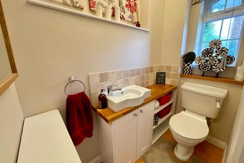 9 Thornage Close, Luton, LU2 7AT