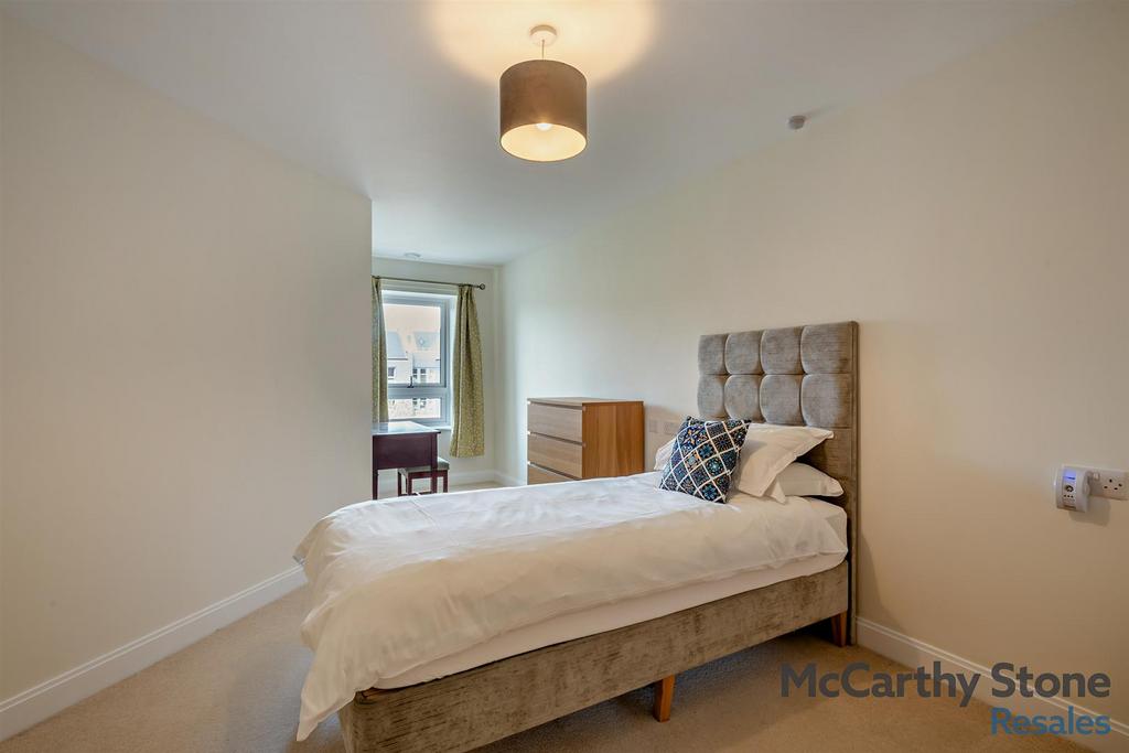 8646317-interior03-800.jpg