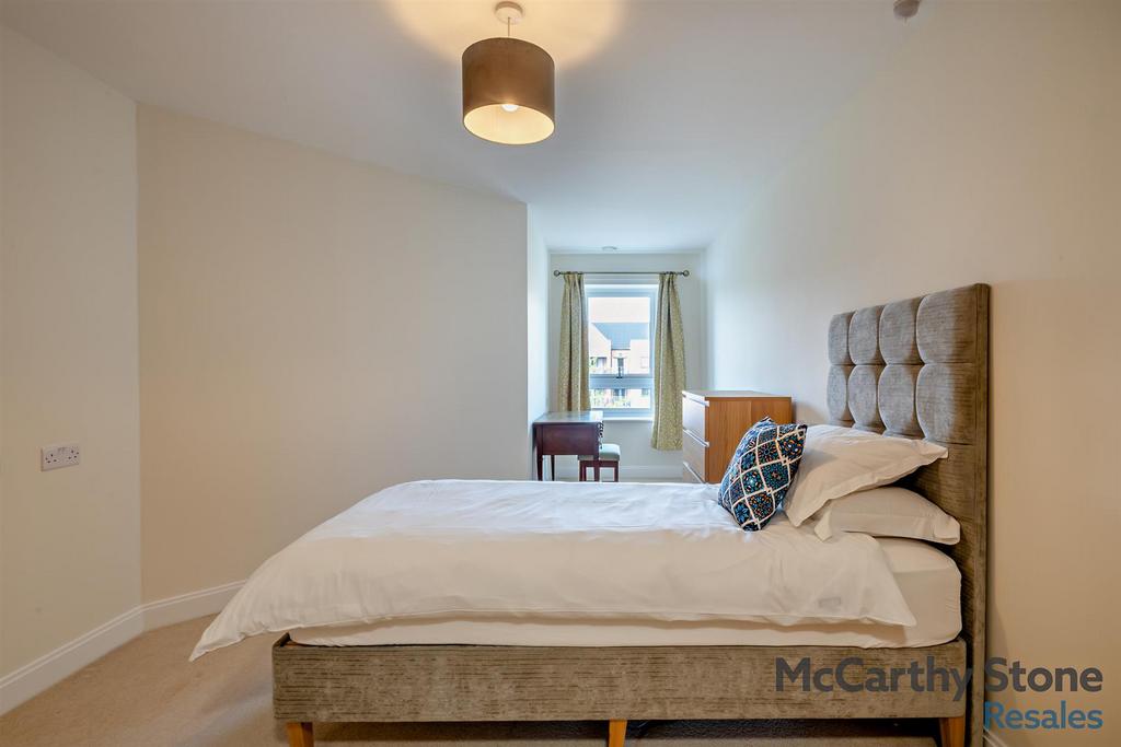 8646317-interior04-800.jpg