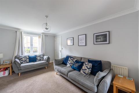 4 bedroom detached house for sale, Barmoor Drive, Great Park, NE3