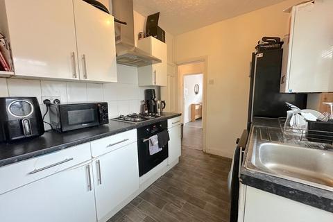 2 bedroom semi-detached bungalow for sale, Malins Road, Wolverhampton WV4