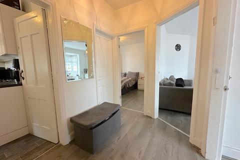 2 bedroom semi-detached bungalow for sale, Malins Road, Wolverhampton WV4