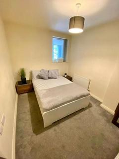 4 bedroom house share to rent, Partington Close, London N19