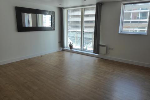 2 bedroom apartment to rent, Projection West, Merchants Place, Reading, Berkshire, RG1