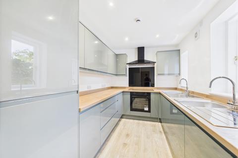 6 bedroom house to rent, St. Michaels Square, Gloucester, Gloucestershire, GL1