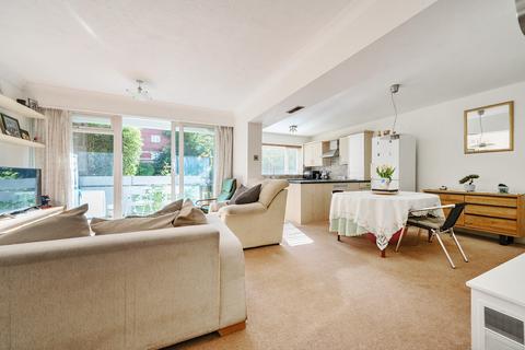 2 bedroom apartment for sale, Springfields, 17 Somerset Road, New Barnet, Hertfordshire, EN5