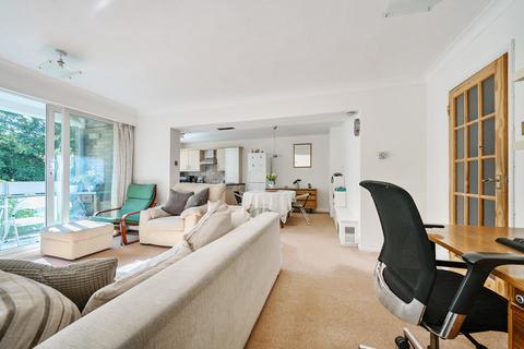 2 bedroom apartment for sale, Springfields, 17 Somerset Road, New Barnet, Hertfordshire, EN5