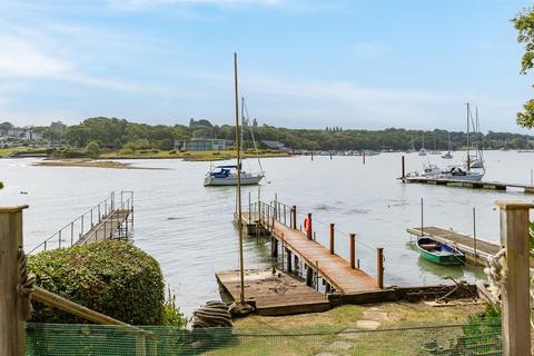 undefined, Wootton Bridge, Isle of Wight