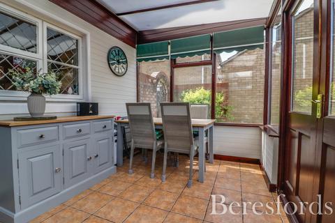49 Ellen Way, Great Notley, Braintree, CM77 7XG