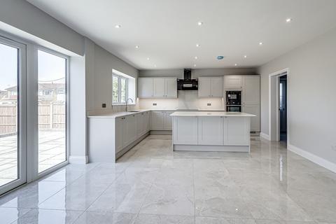 undefined, Rayleigh Road, Leigh-on-sea, SS9