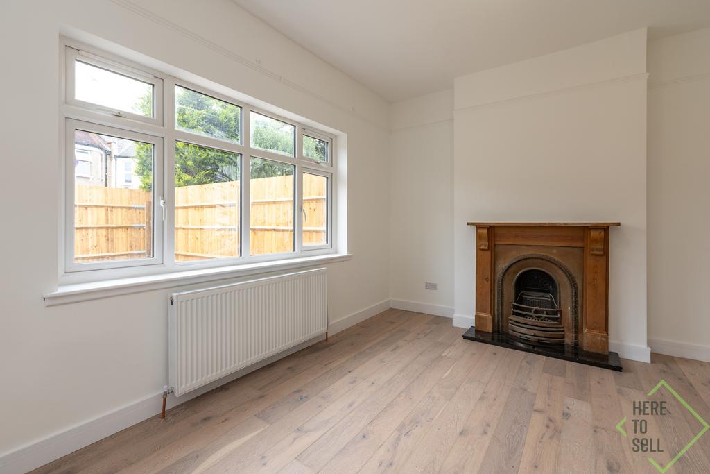 Pembroke Road, London , N10 2 HT-25 (9)