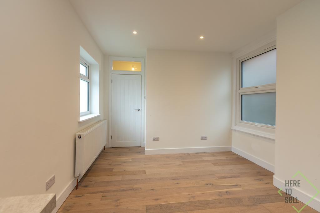 Pembroke Road, London , N10 2 HT-25 (7)