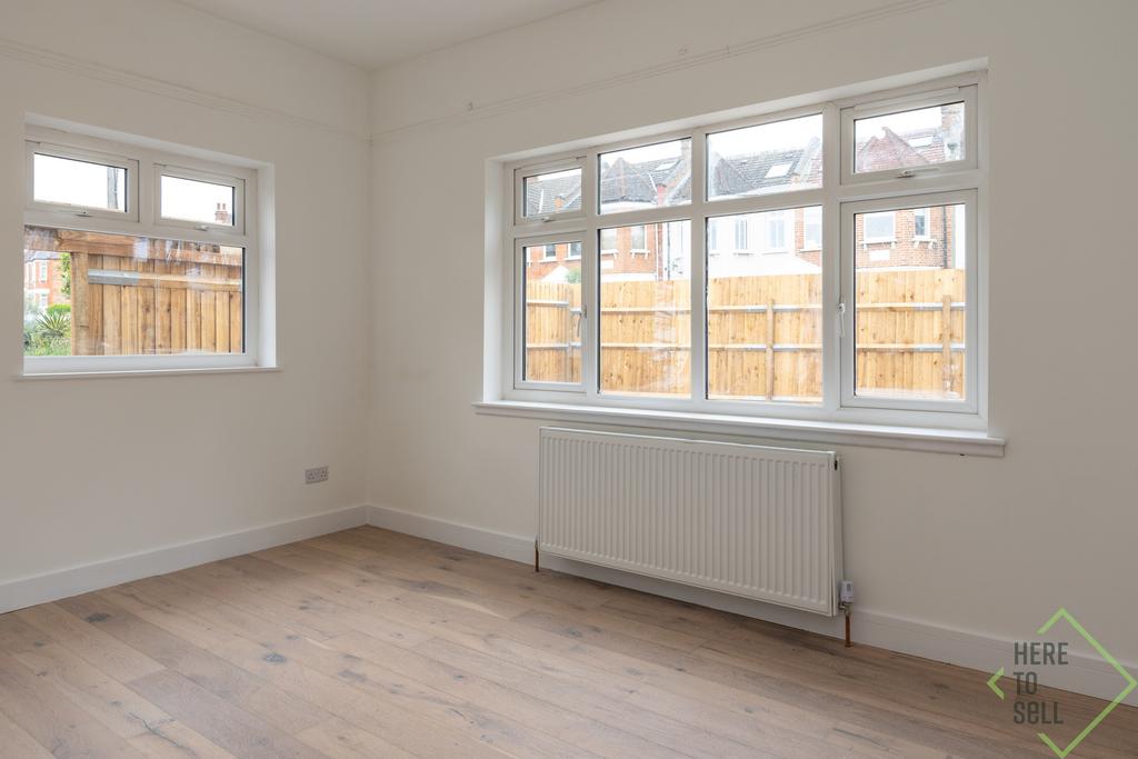 Pembroke Road, London , N10 2 HT-25 (8)