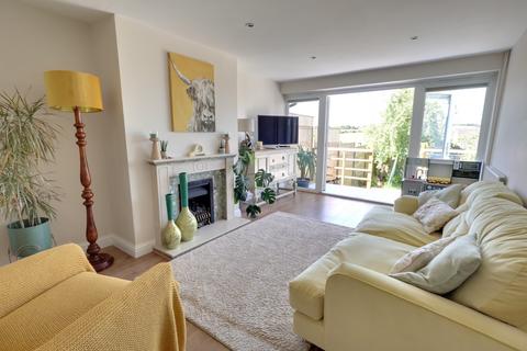 3 bedroom semi-detached bungalow for sale, WESSEX ROAD, HORNDEAN
