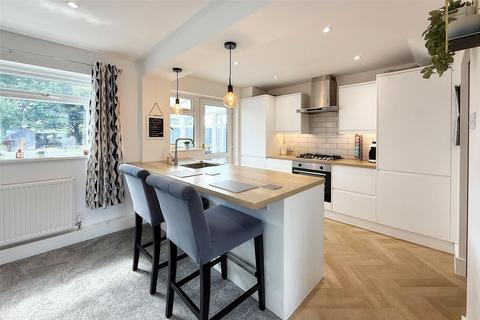 211 Clun Road, Wick, Littlehampton, BN17 7ES