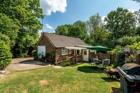2 bedroom detached bungalow for sale, NORTH BREACHE LANE, EWHURST, GU6