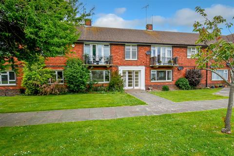 Meadow Way, Littlehampton BN17