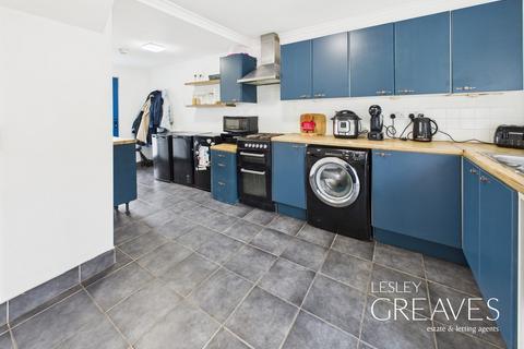 3 bedroom terraced house for sale, Queens Avenue, Gedling, Nottingham