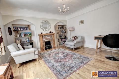 undefined, Front Street, East Boldon
