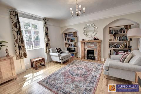 undefined, Front Street, East Boldon