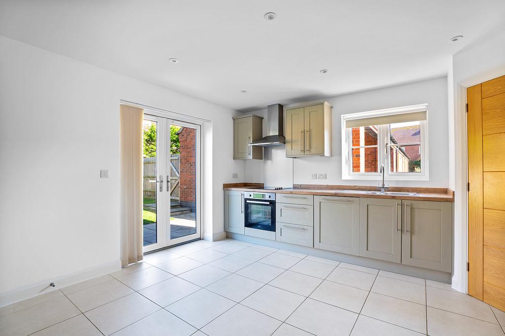Kitchen dining room