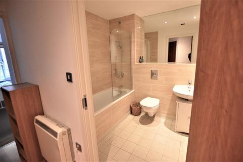 2 bedroom apartment to rent, St Denys Court, York YO1