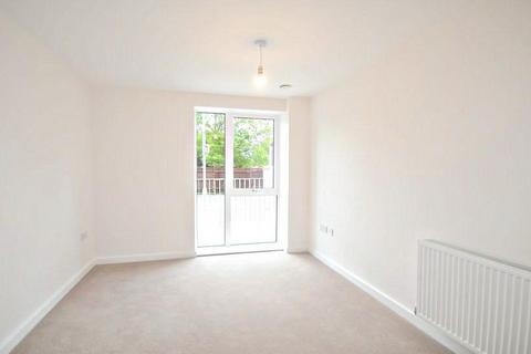 2 bedroom flat for sale, Windsor Road, Slough