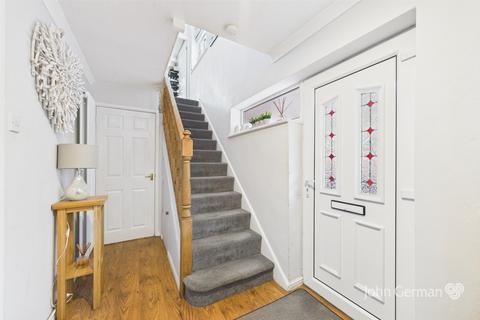 3 bedroom detached house for sale, Truro Close, Lichfield