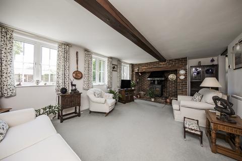 4 bedroom detached house for sale, North Street, Hellingly