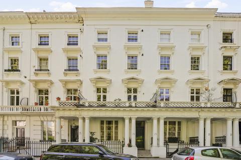 undefined, Ovington Square, Knightsbridge SW3