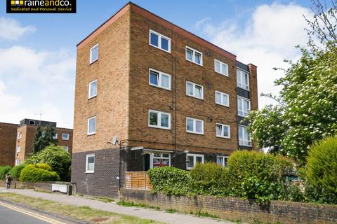 1 bedroom flat for sale, Lothair Court, Hatfield