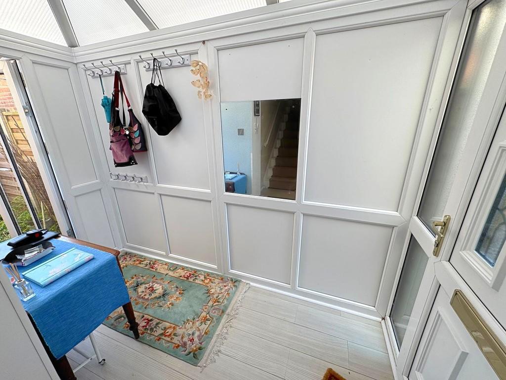 Side porch