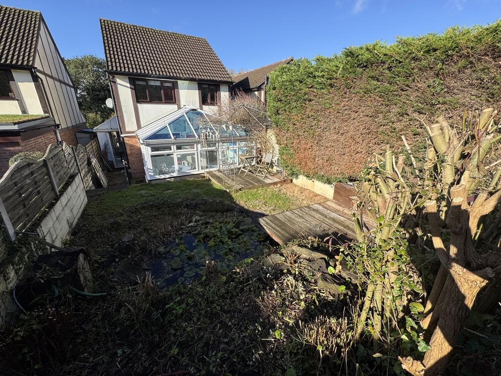 Rear garden from boundary