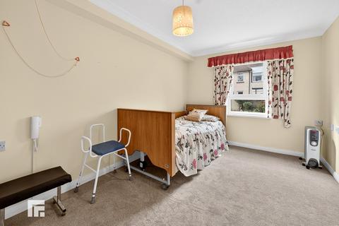 1 bedroom ground floor flat for sale, Danescourt Way, Cardiff