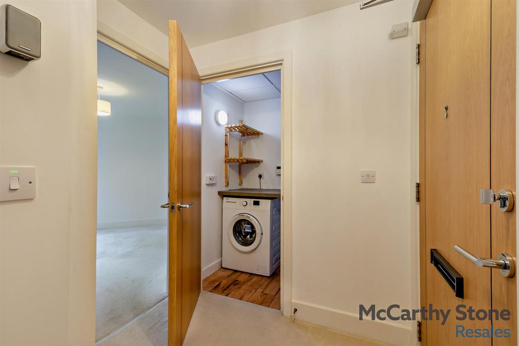 8646756-interior13-800.jpg