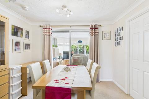 25 Aspen Close, Sutton Coldfield, B76 2PA