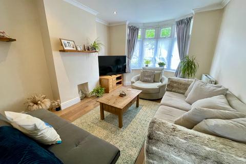 undefined, Sunridge Avenue, Luton, Bedfordshire, LU2 7JL