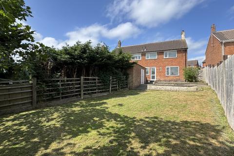 3 bedroom semi-detached house for sale, Sherwood Drive, Melton Mowbray