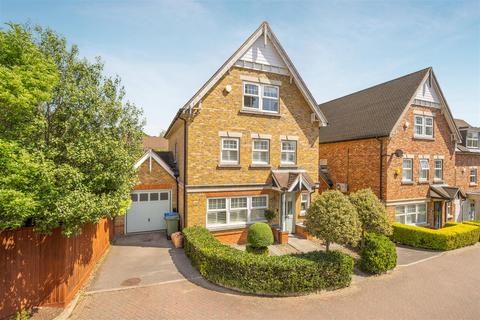 3 Bowyer Walk, Ascot, SL5 8QS