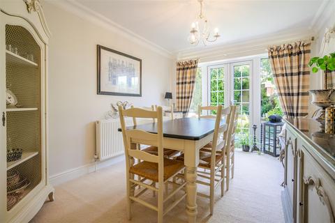 3 Bowyer Walk, Ascot, SL5 8QS