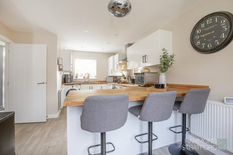 27 Lancaster Road, Attleborough, NR17 1FR