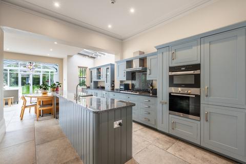 5 bedroom detached house for sale, Exeter Road, London, Greater London, NW2 4SE