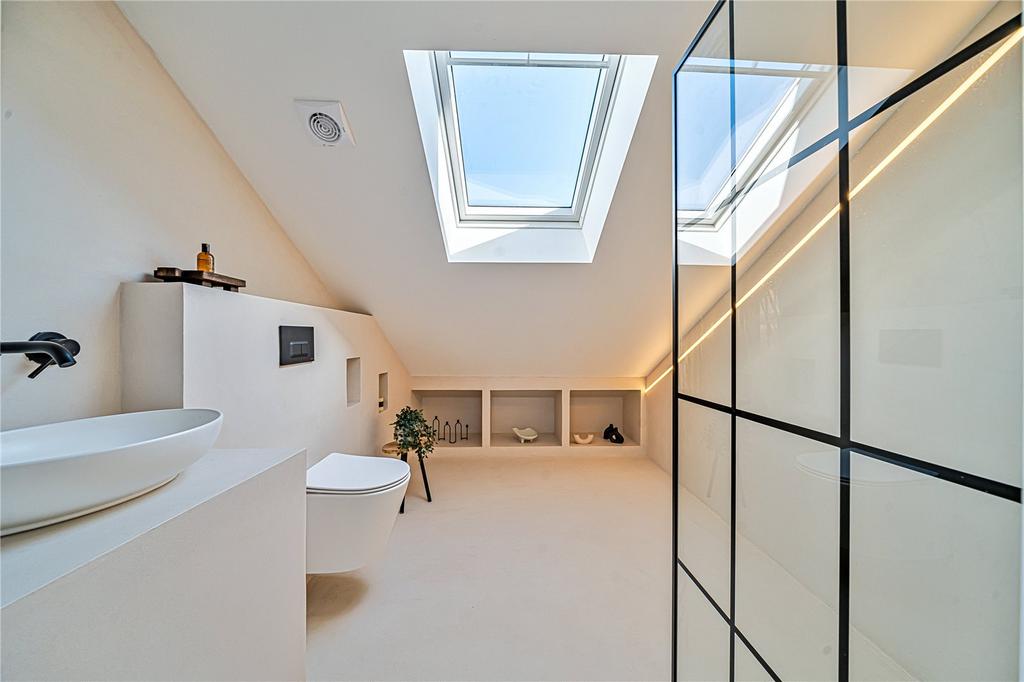 Upstairs Bathroom