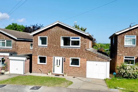 4 bedroom detached house for sale, Pheasant Rise, Ipswich IP8